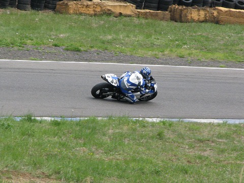 �G�r�X�T�[�L�b�g���s��B�@�ŏI�R�[�i�[�B